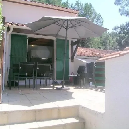 Le Bois D'eleis 3 Villa *